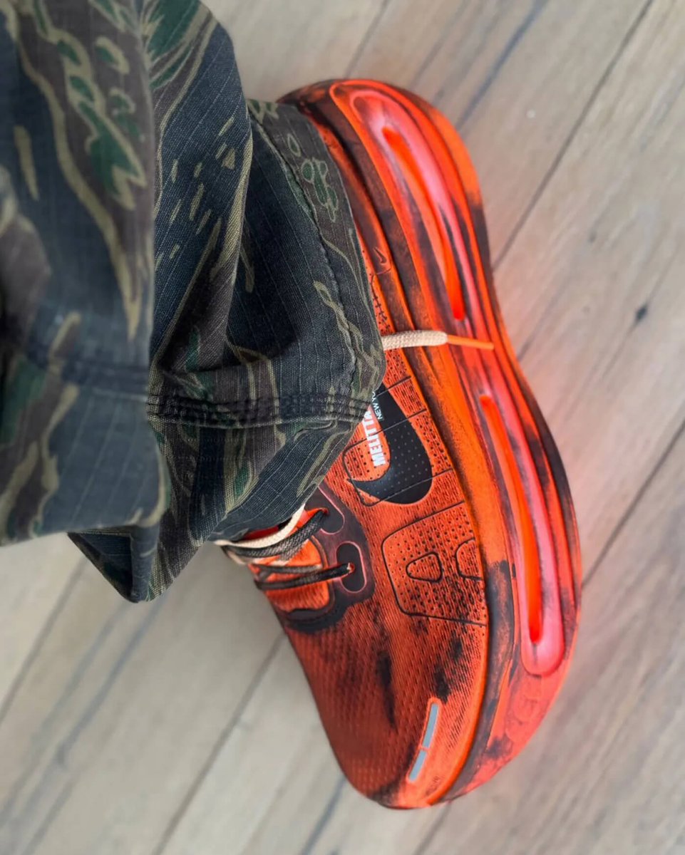 JustFreshKicks's tweet photo. Melitta Baumeister x Nike Vomero Premium 🌋

• Spring 2026
• $260 https://t.co/W4L1VkSziT