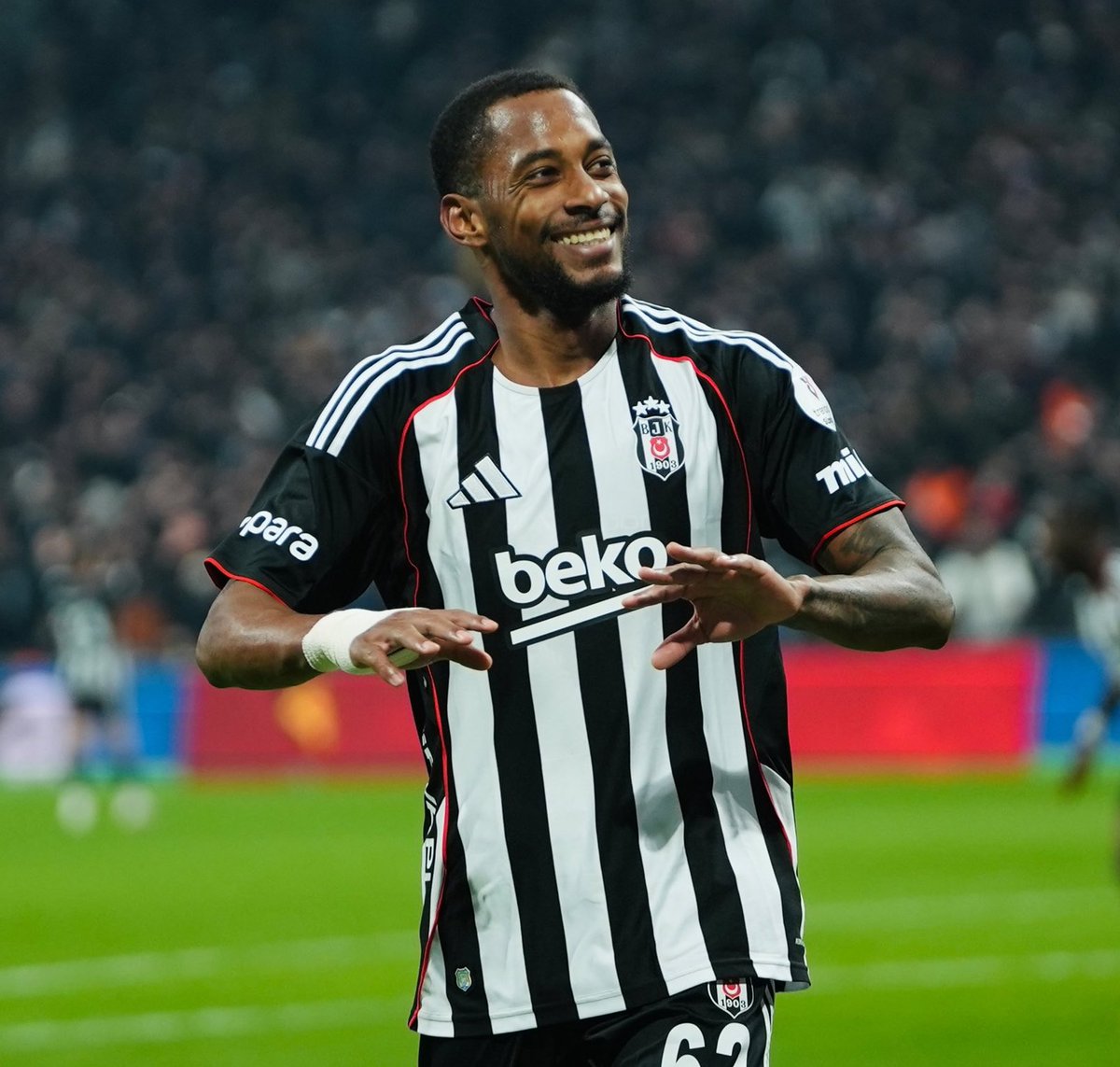 El nivel de Michael Amir Murillo está MUY POR ENCIMA del fútbol de Turquía. En junio DEBE VOLVER al Top 5 europeo. Ya sea a España, Inglaterra, Italia, Alemania o volver a Francia. ✍️🏻