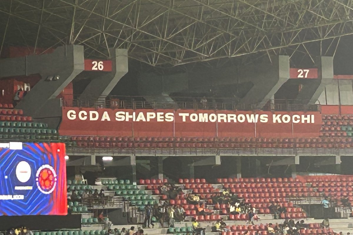 ju_footyastro11's tweet photo. Nice Joke.
Read it, had a laugh!
#ISL #KBFC #KBFCMCFC #GCDA #KeralaFootball #IndianFootball https://t.co/Z8xsTxu218