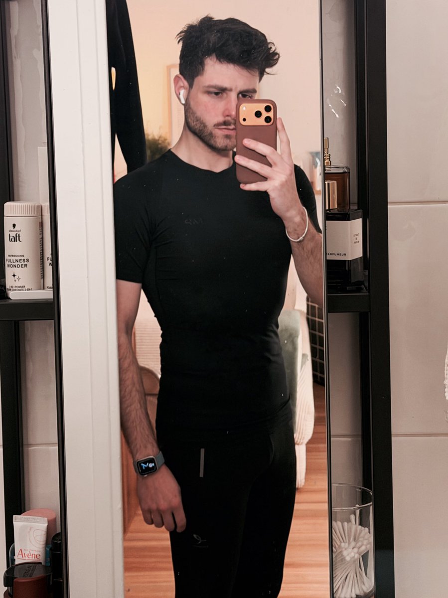 a small me tweet media