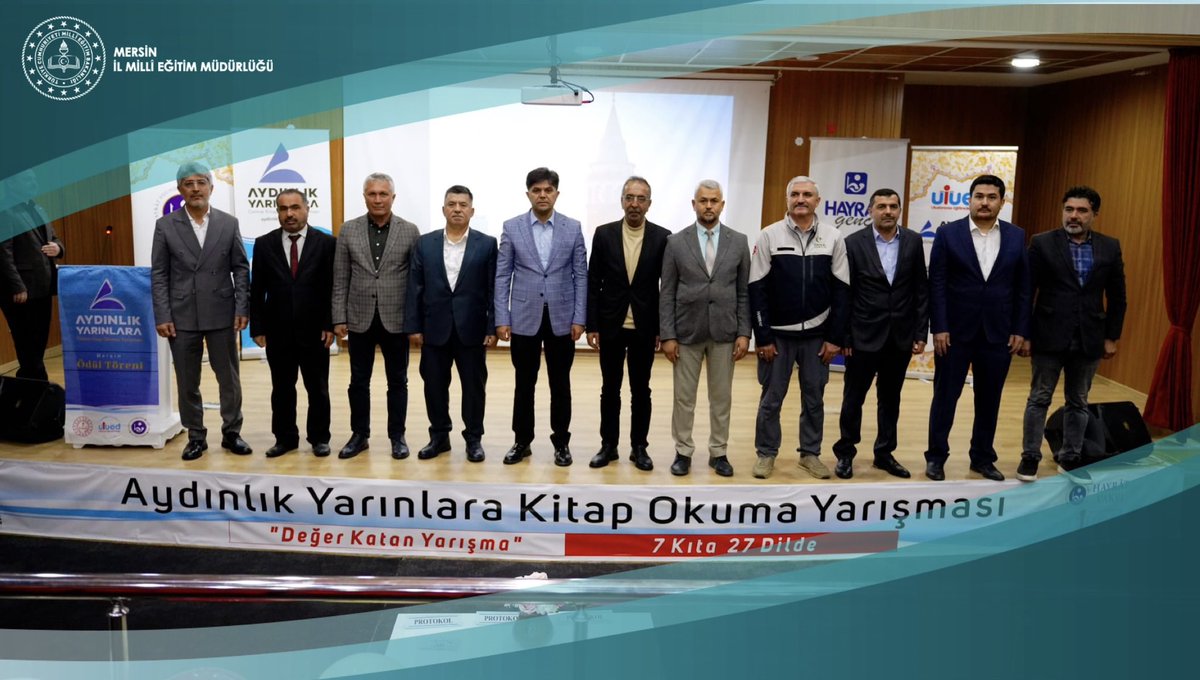 MersinMEM's tweet photo. İl Millî Eğitim Müdürü Muhammed Özdemirci 📚, Hayrat Vakfı ile Millî Eğitim Bakanlığı arasında imzalanan protokol kapsamında düzenlenen “Aydınlık Yarınlara Kitap Okuma Yarışması” 📖✨ ödül törenine katıldı.

🔗 https://t.co/5mTENcflMY

@tcmeb  
@MersinValiligi 
@Muhammed0744 https://t.co/dzDNDiURA7
