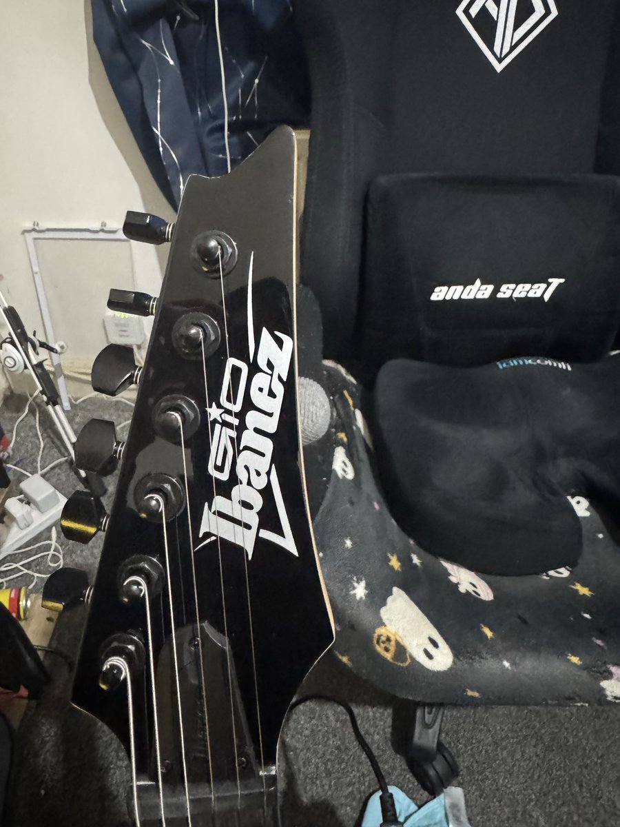 👻⚡️UkzMonster ⚡️👻 tweet media