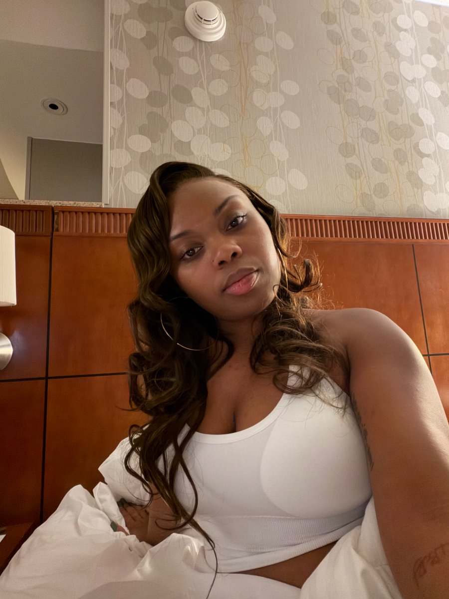 BIG BAG JAZ 💰 tweet media