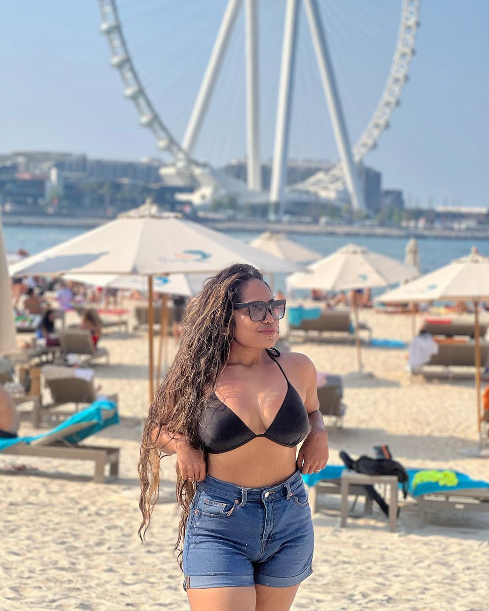 slave4Ashlesha's tweet image. #Nimisha #mallugirl #Mallumodel #BikiniBeauty #bikinilook