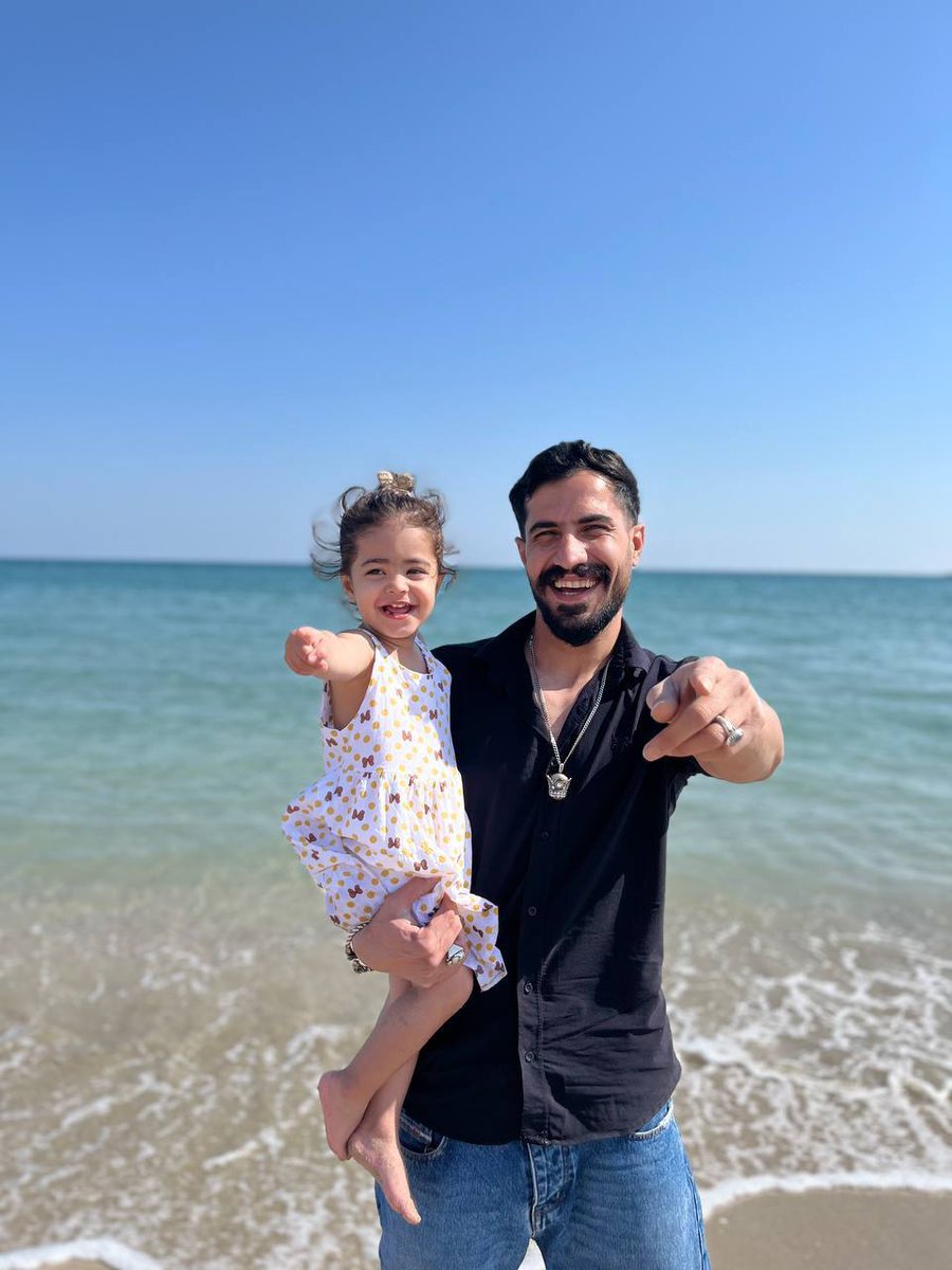 chnaghchi20059's tweet photo. Sajjad Abbasi, from
Kerman,was detained by plainclothes agents11 p.m.on 15 February.He is the father of a three-year-old daughter and has only had one brief phone call with his family.There is still no clear information about his place of
detention
#IranMassacre
#KingRezaPahlavi https://t.co/kc7VPDlv9i