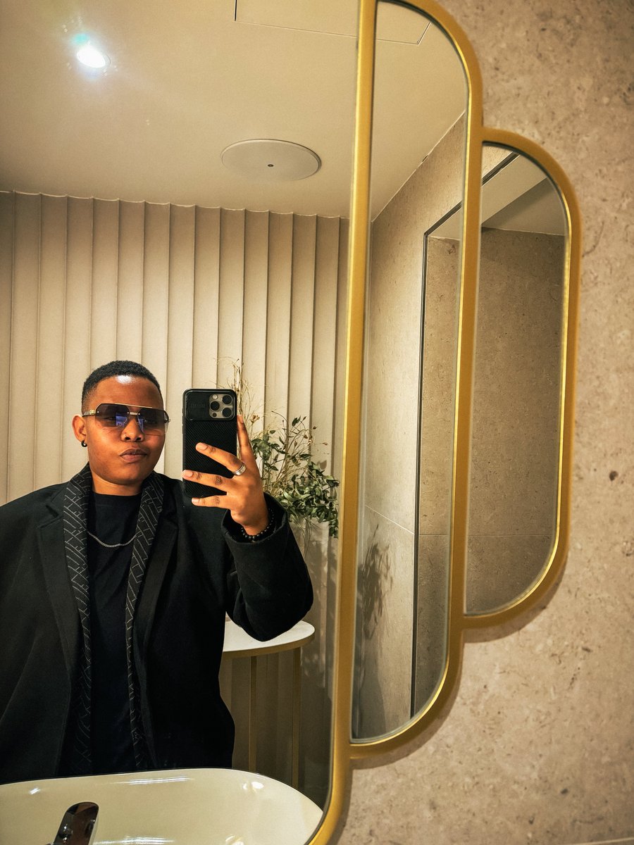 𝒮𝑜𝓉𝒽𝑜𝐵𝒶𝑒🏳️‍🌈 🇩🇪 tweet media