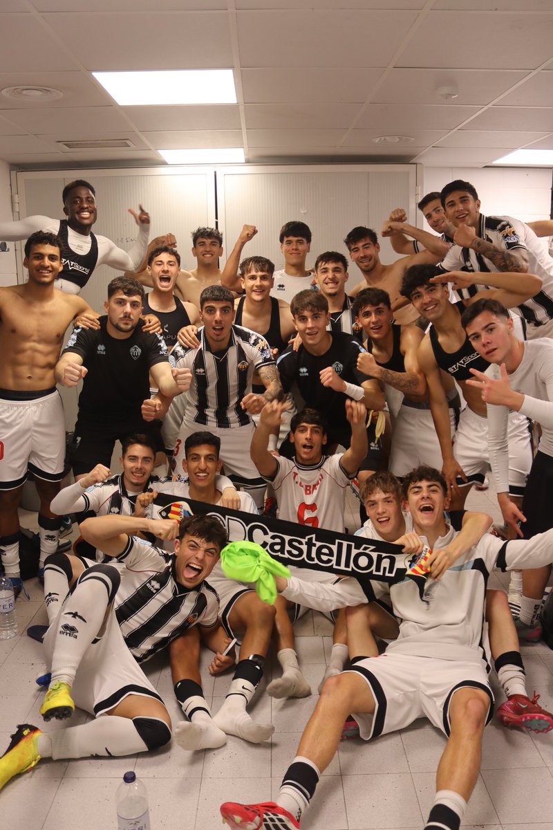 💪 ¡VAMOOOOOOOOOOOOOS!

🤩 ¡VAYA VICTORIA A DOMICILIOOOOO!

🙄 (Se me había olvidado poner la foto antes)

#TerrassaCastellónB 
#PPO👂