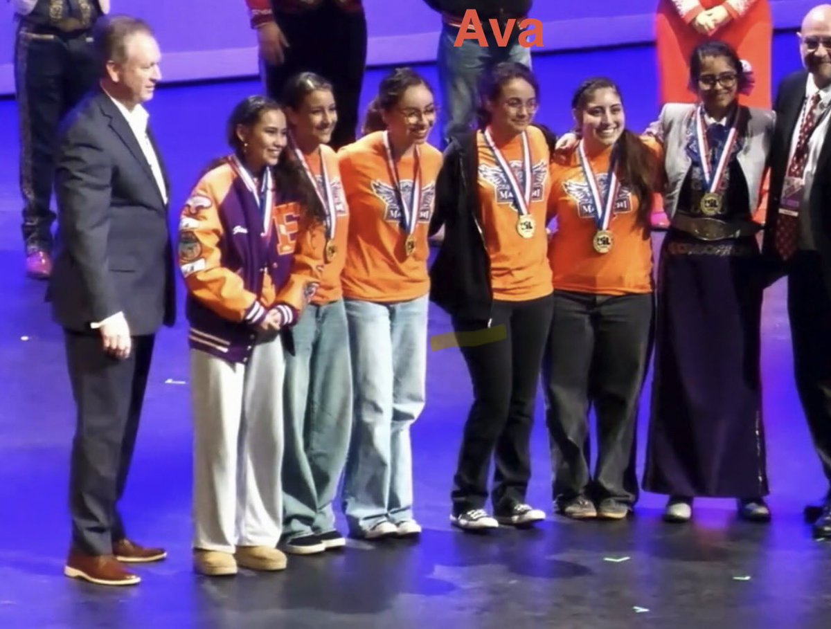 Mrs. C. Castaneda tweet media