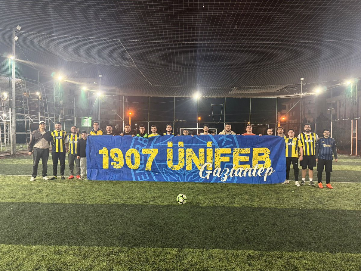 UFBGaziantep's tweet photo. 1907 Ünifeb Gaziantep örgütlenmesi olarak halısaha organizasyonumuzu gerçekleştirdik katılan herkese teşekkür ederiz. https://t.co/x5XLEgJhnG