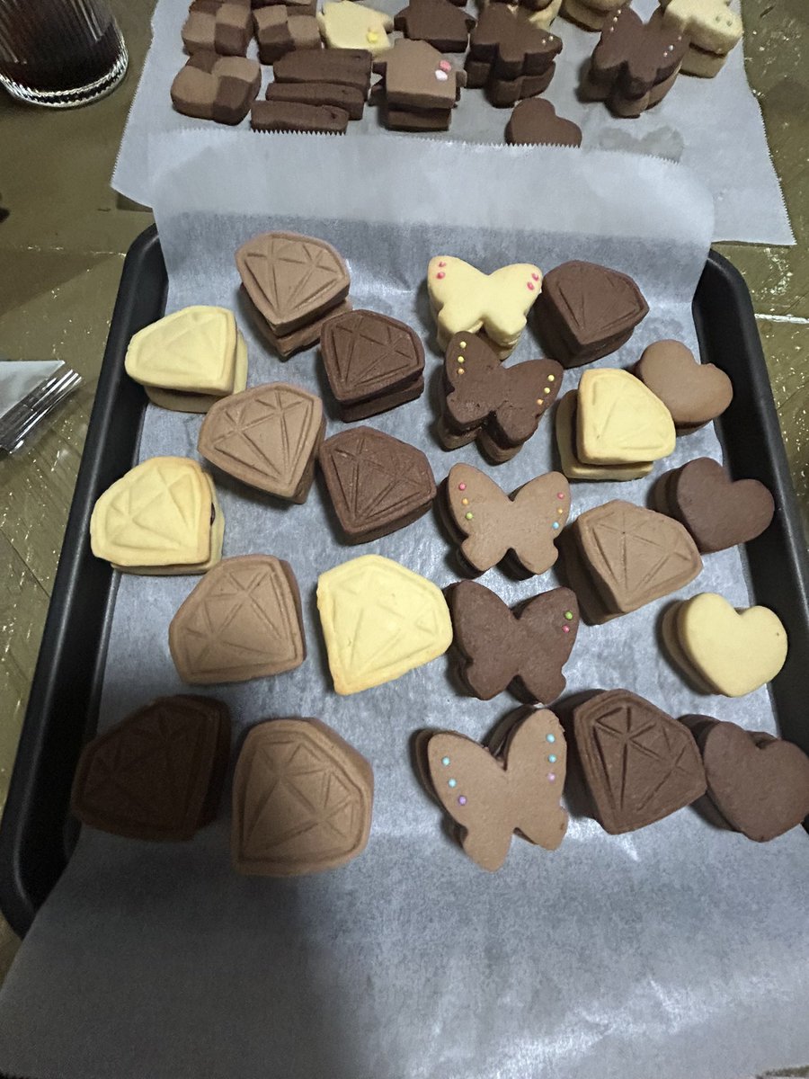 treasureガナッシュサンドクッキーやっとできたよ😮‍💨😮‍💨