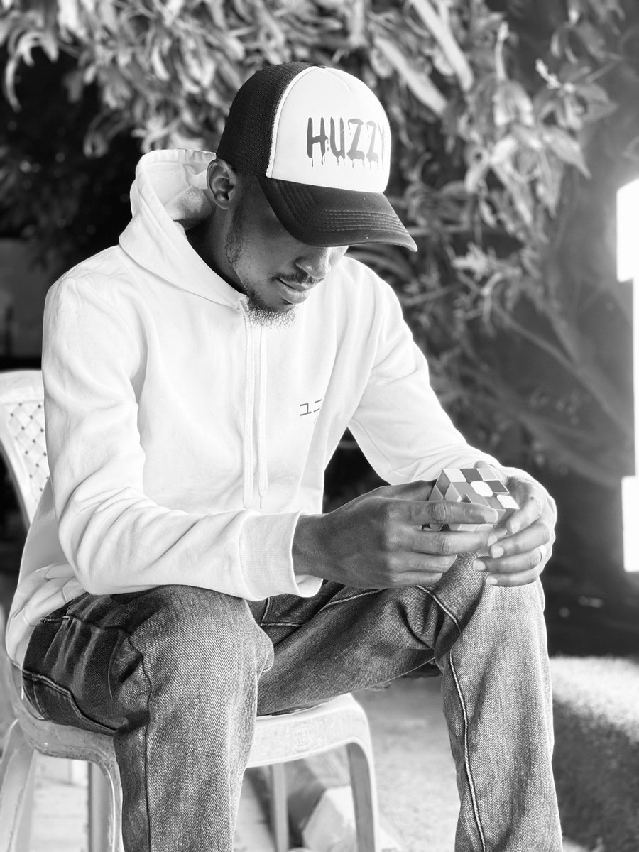 If the Algorithm brings up this to your timeline

Don just scroll down...like,comment and follow, I will follow back ASAP✅️

Let's grow together🫶💯