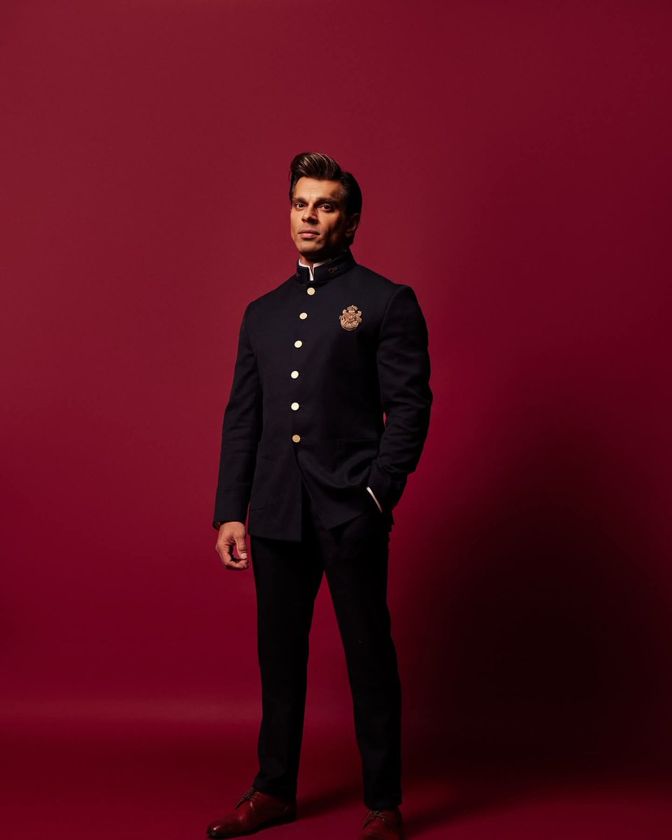 Ravinaksgwahi's tweet photo. Happiest birthday to my forever
My love my life my everything 
@Iamksgofficial 
Wishing everything best for you always
#HappyBirthdayKaranSinghGrover  
#KaranSinghGrover https://t.co/F3EYRNI9LH