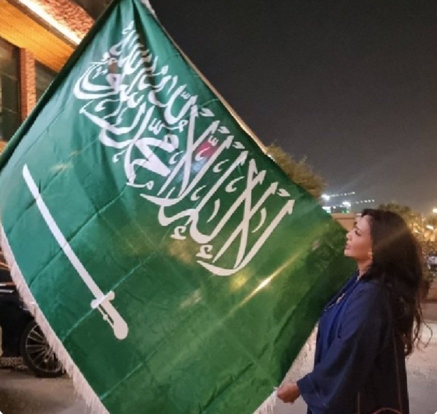 في يوم التاسيس...كانت البداية لحكاية عز لا تنتهي ..ومستقبل يسطر الفخر إنجازات يقف لها شاهدا🇸🇦
#يوم_التاسيس 
#اميرة_الفضل 
#السعودية_العظمى