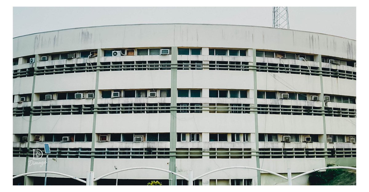 Ola_Dimage's tweet photo. A view of @FUNAABNigeria Senate building. #university https://t.co/s0xqAXKPfT