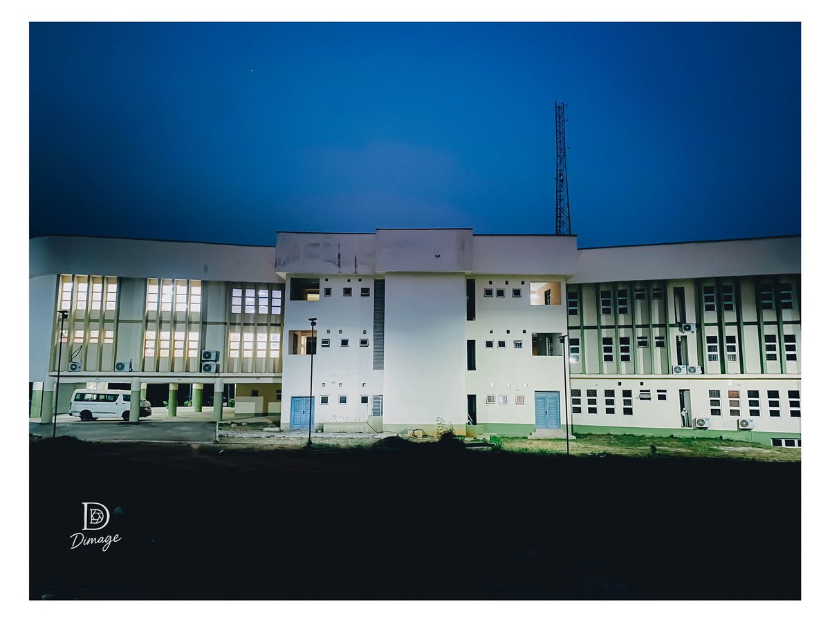 Ola_Dimage's tweet photo. A view of @FUNAABNigeria Senate building. #university https://t.co/s0xqAXKPfT