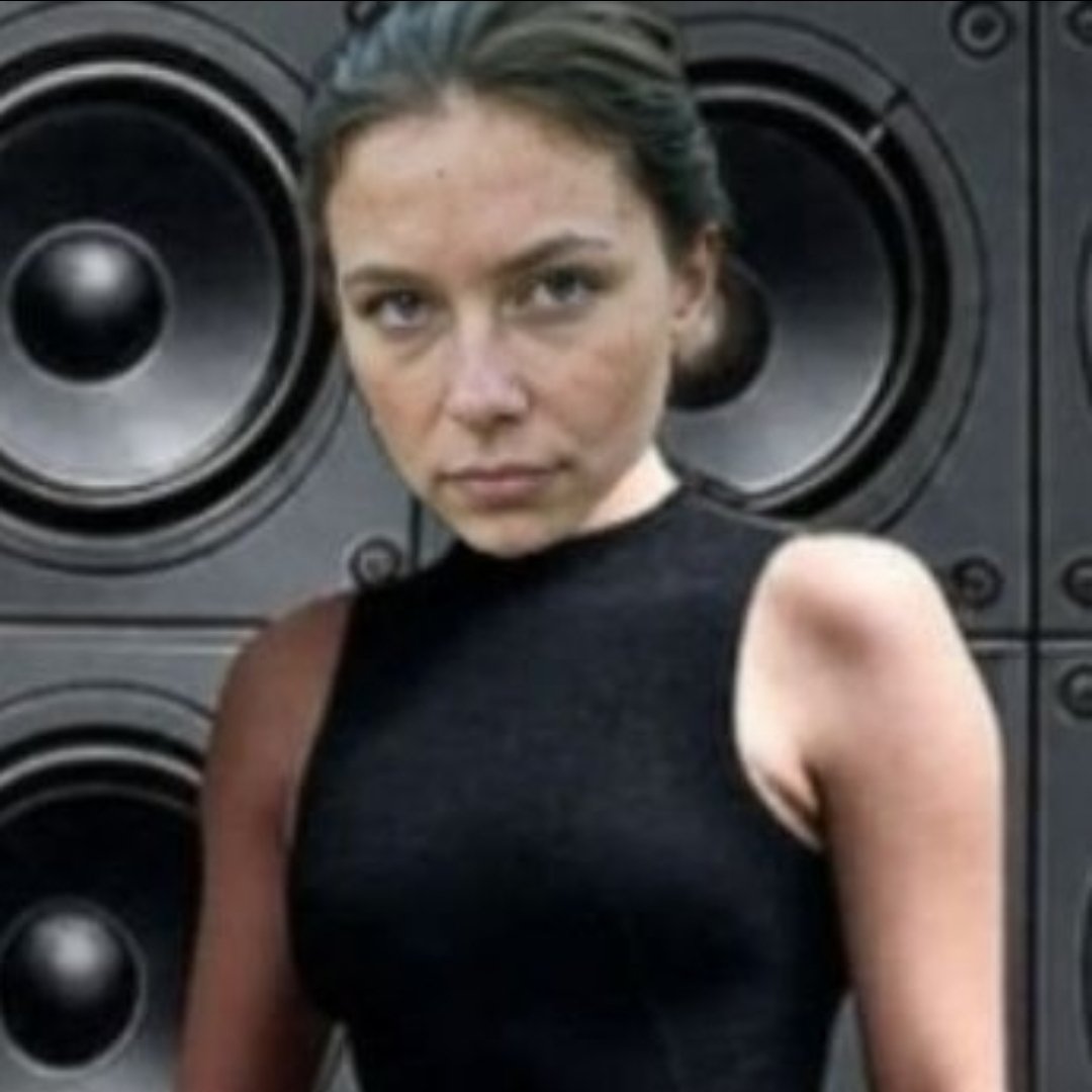 Our sister "FashBird" <a href="/salt8184/">Fashbird1933</a> another great content creator is looking for frens! 

Please RT and help <a href="/salt8184/">Fashbird1933</a> her  frens. 

#FloodTribe 🦦