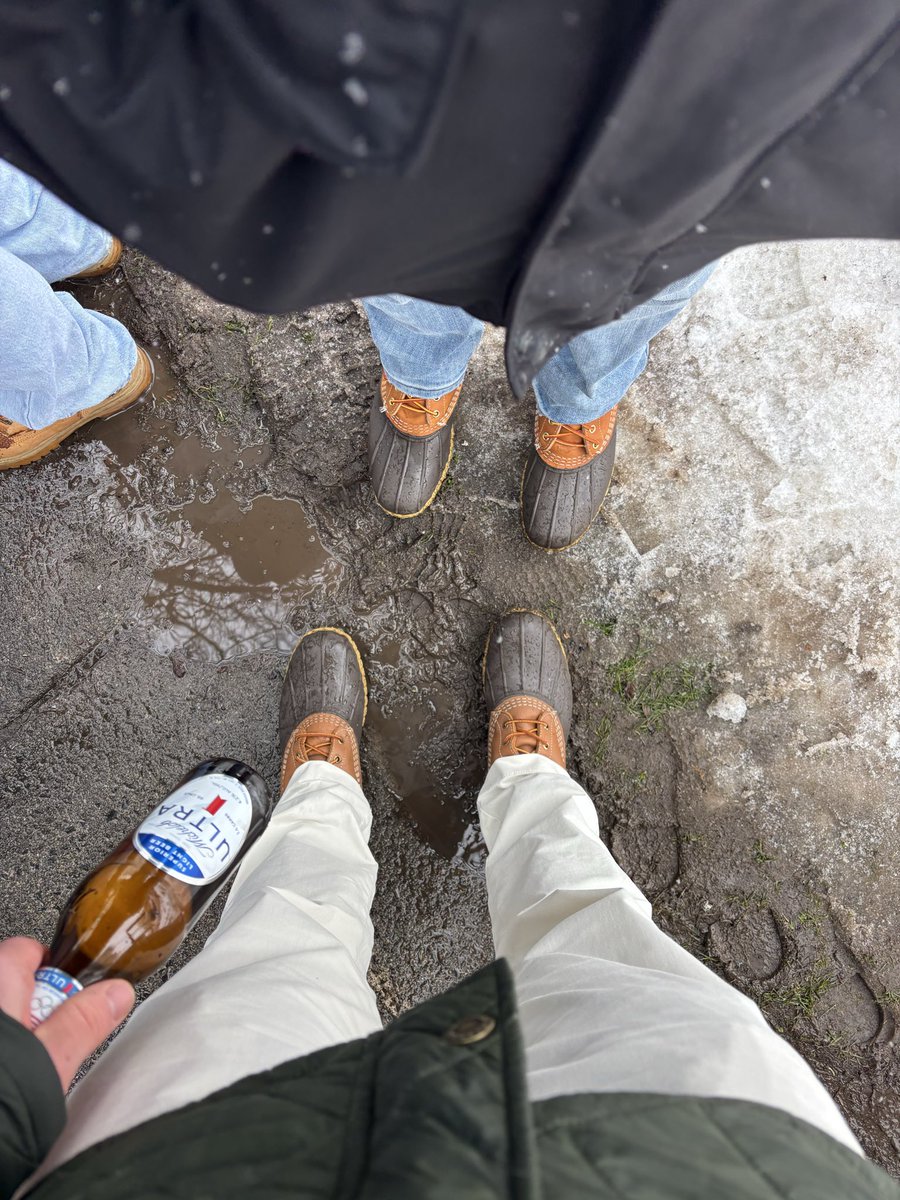 realtyxanders's tweet image. #beaner