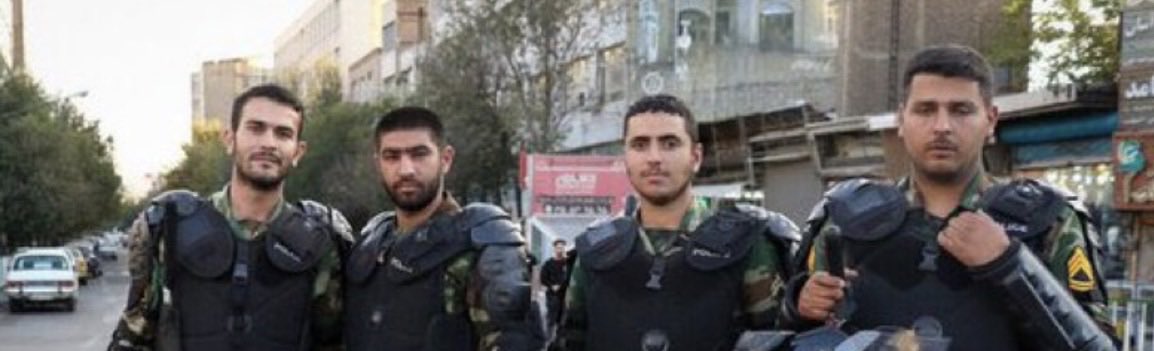 MarianM8888's tweet photo. ⚠️شناسایی کنید.

تعدادی از حرامزادگانی که در قتل‌عام و کشتار وحشیانه‌ی ۱۸،۱۹ دی دست داشتند.

#جاویدشاه
#IranMassacre https://t.co/HlDJ0ZxBnd