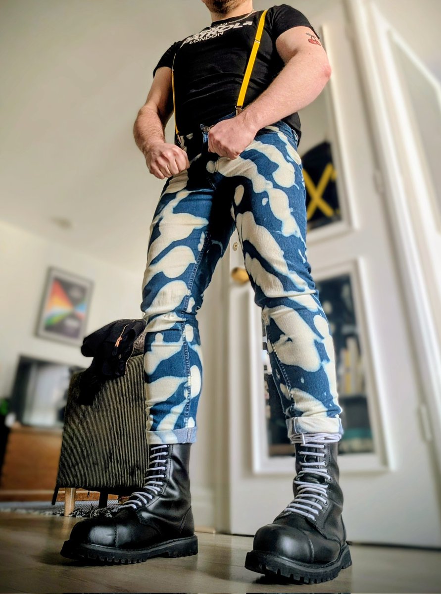 feetboss tweet media