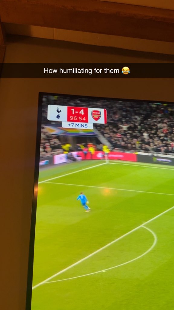 Leah Ray tweet media