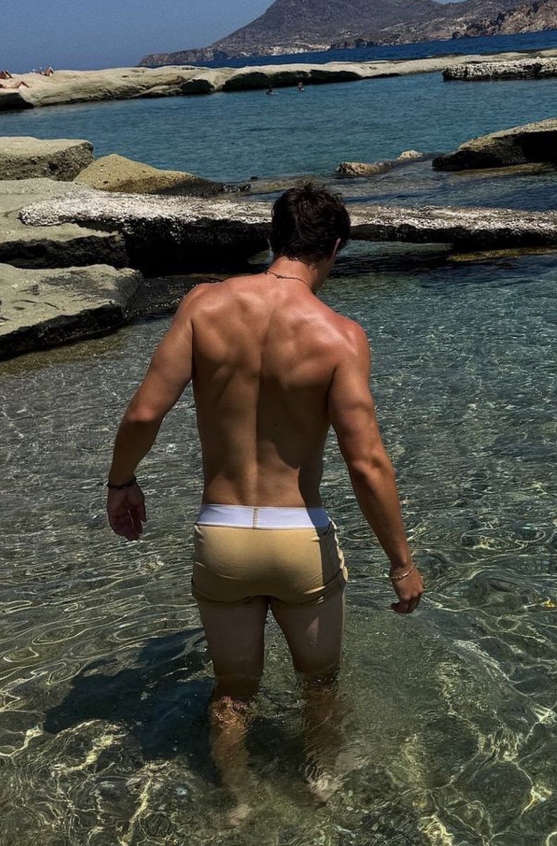 𝗧𝗼𝗺𝗺𝘆. tweet media