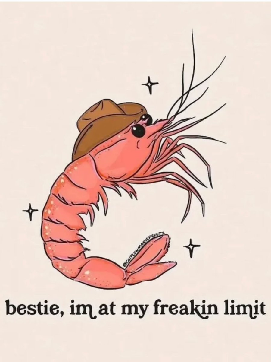 KelseaBallerini's tweet image. no suit 👩‍🚀❤️