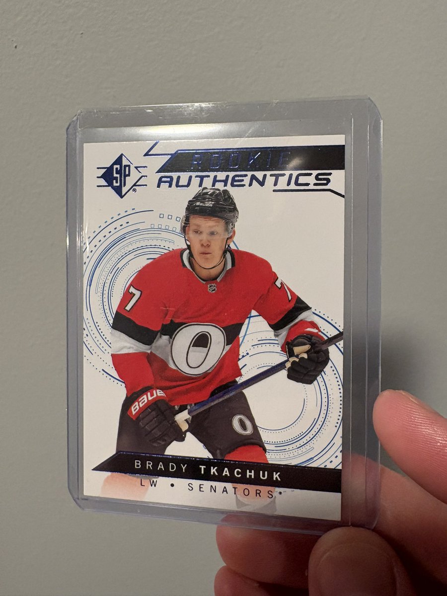 sports_cards9's tweet image. 🔥🇺🇸🏒GIVEAWAY to celebrate the USA winning gold in the Men’s Hockey Olympics this morning!! 

👍 Like 🇺🇸
♻️ Retweet 🇺🇸
✍️ Comment: “USA! 🇺🇸”

And for fun, who was eager to wake up and catch the game? I woke before my alarm! 🤣🤣

Short one, ending this one at 9:00pm CST today!