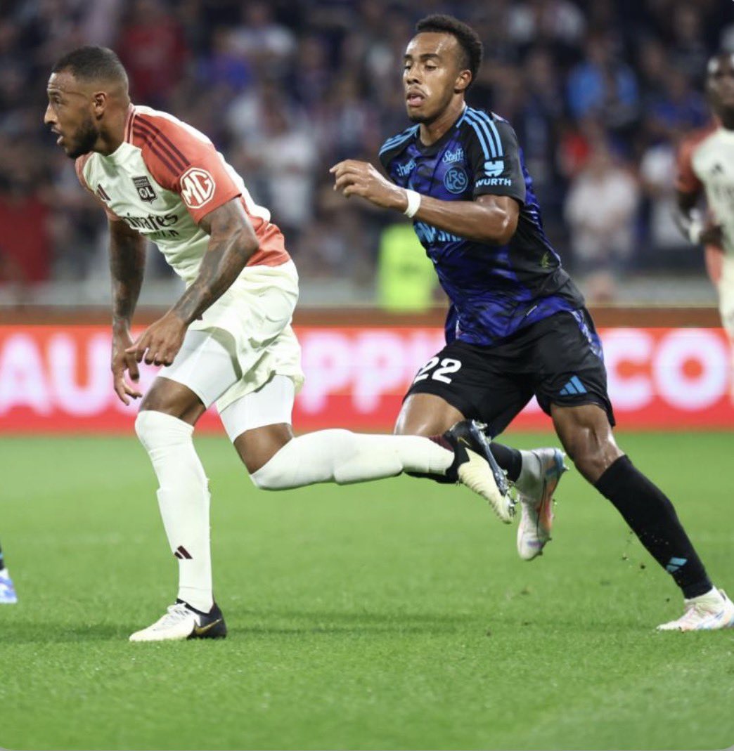 maxiboostoff's tweet photo. 🔥 PRONO DU JOUR ⚡️
Strasbourg 🆚 Lyon
Match ouvert annoncé… ça peut partir dans tous les sens 👀
✅ Pronostic : Les 2 équipes marquent
📊 Analyse quotidienne | 🔥 Cotes ciblées | 🚀
#Ligue1 #Strasbourg #Lyon https://t.co/ooiiN3NDJ4