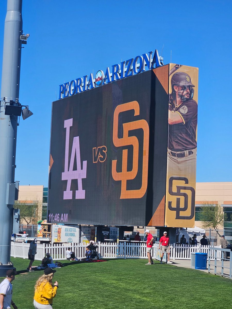 Chris Fore tweet media