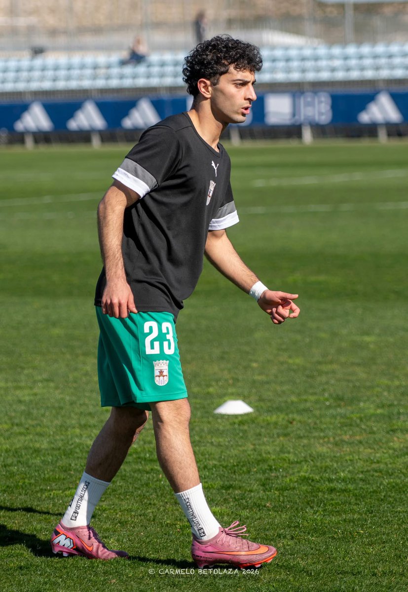 Naxaracd's tweet photo. Otra de las buenas noticias que nos ha dejado el día de hoy ha sido el debut de Musta ☺️

En la familia del @naxaracd estamos muy contentos por verle de nuevo sobre el césped después de la dura lesión sufrida el año pasado. Gran noticia para todos.👏🏽

¡Seguimos! 💙🤍 https://t.co/XJZyeuSs3i