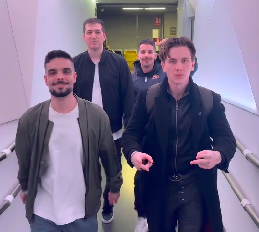 esta foto… take me back to 2019 🥹