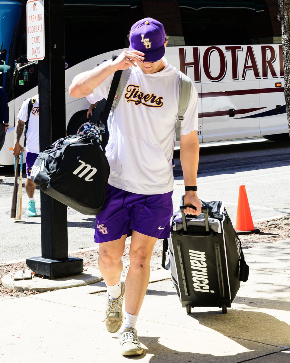 LSU Baseball tweet media