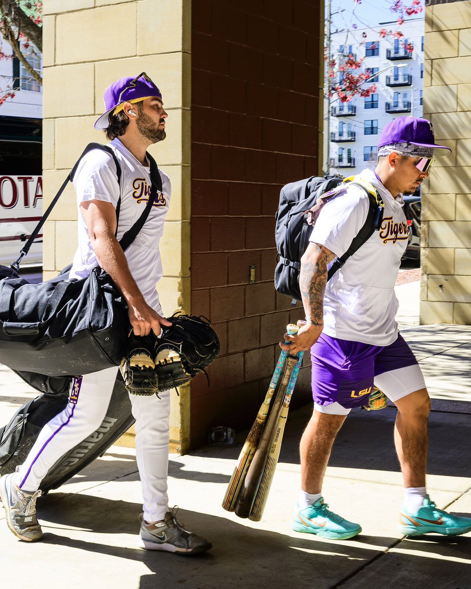 LSU Baseball tweet media