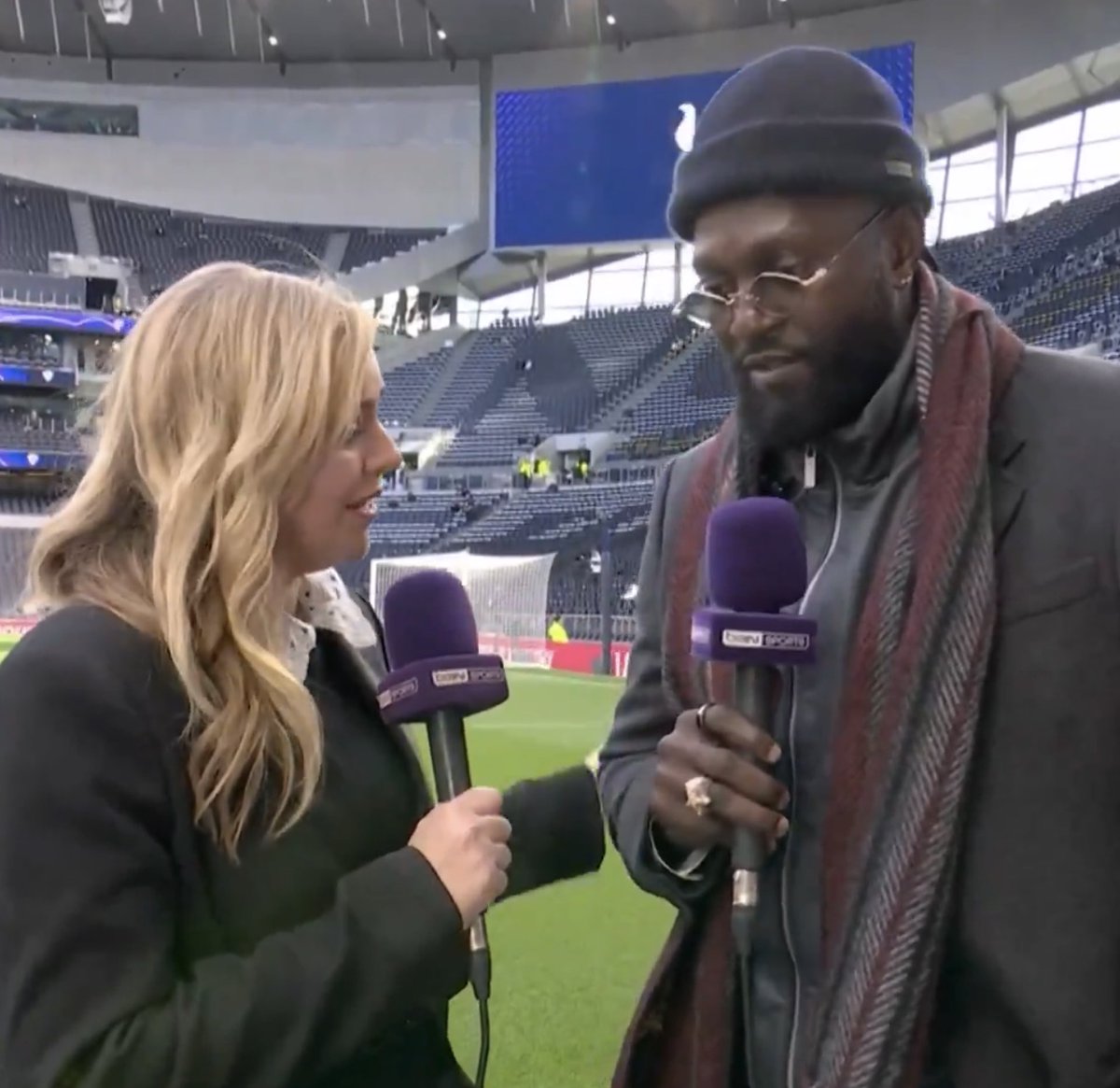 TouchlineX's tweet image. 🚨🗣️ Emmanuel Adebayor: "I have looked at the next fixtures for both Arsenal and City. I think City will win the league."