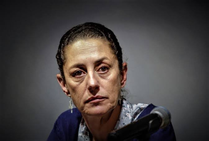 🚨CAOS TOTAL🚨

Claudia Sheinbaum lamenta los bloqueos en Jalisco y ofrece unas palabras a la familia del Mencho:

“se nos fue un ángel”