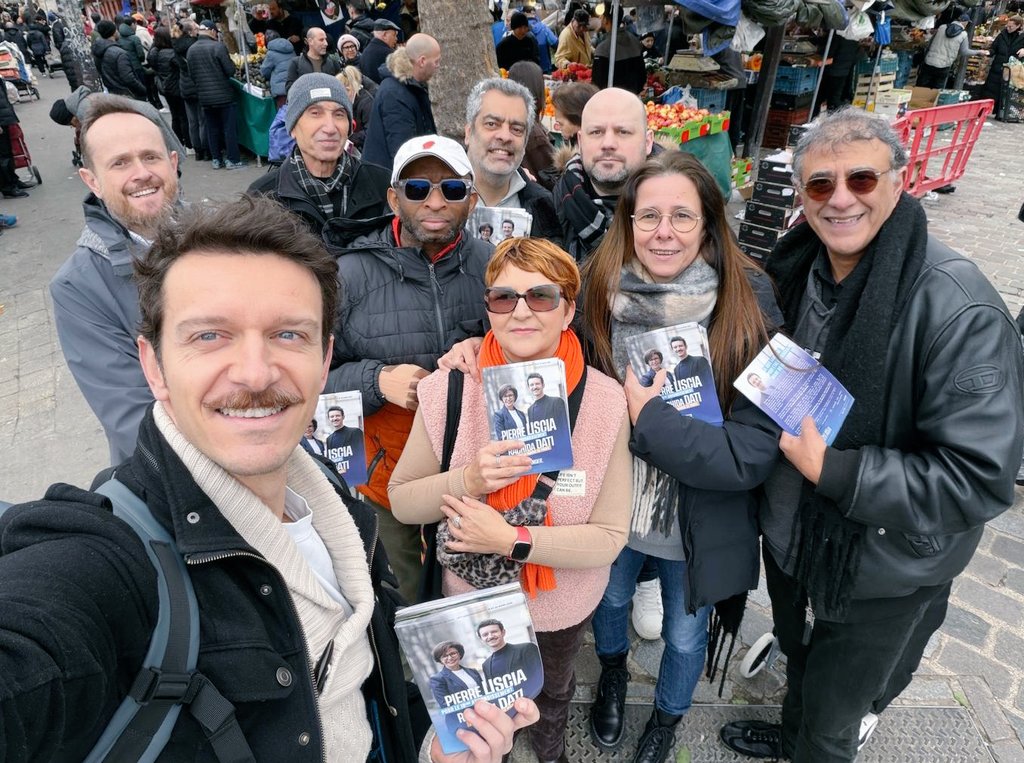PierreLiscia's tweet photo. Vous le sentez monter ce vent de l'alternance ?
Partout où nous allons avec @datirachida, comme aujourd'hui dans le 19e, les Parisiens nous le disent : ils en ont assez de cette gauche essoufflée qui gère Paris comme une rente depuis 25 ans. Avec nous ça va changer et en mieux! https://t.co/KaDRL4XDpt