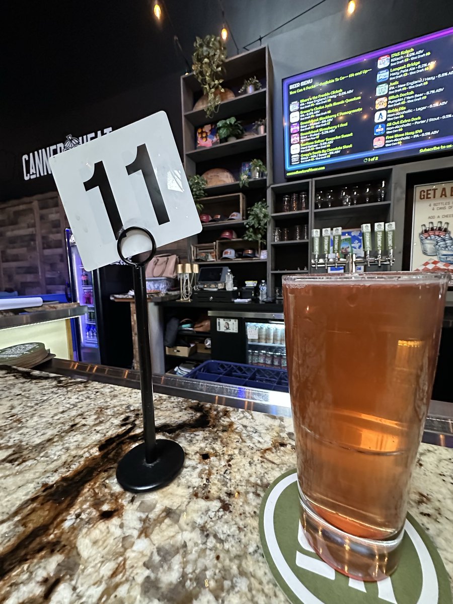 dustinpari's tweet image. •This One Goes To 11•
#DrinkResponsibly 
Sipping a BlackBerry Sour whilst waiting on a big pretzel and beer cheese. 🥨 🧀