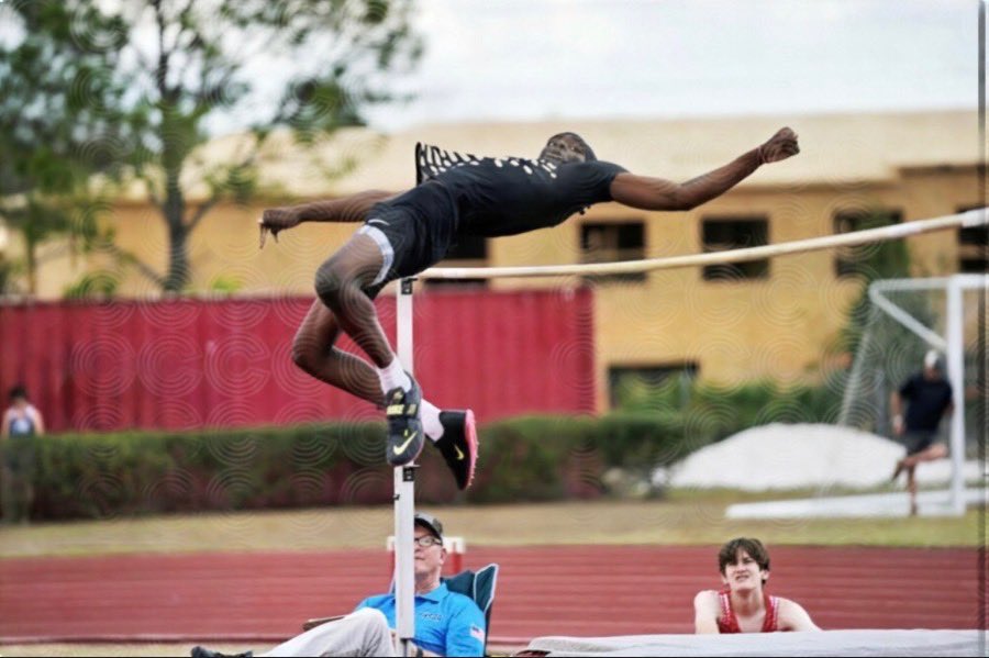 TARON SMITH🦍 tweet media