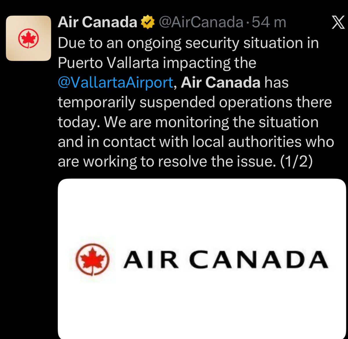 A diferencia de lo que dice el Gabinete de Seguridad, que los vuelos en Jalisco operan con normalidad, la aerolínea Air Canada dice que ha suspendido temporalmente sus operaciones en Puerto Vallarta.