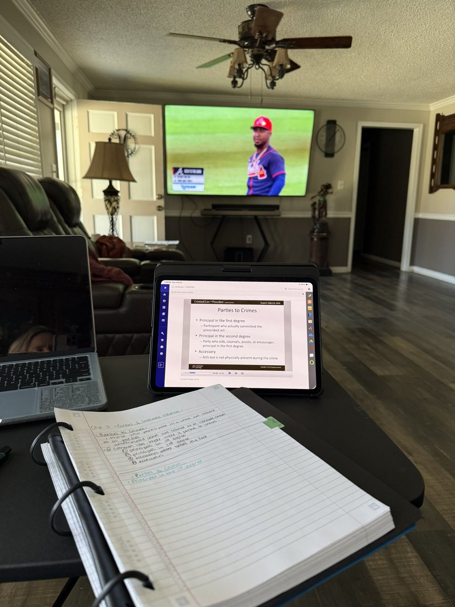 A girl who is going to be okay💙❤️

Baseball is backkkkkk🥳🥳🥳