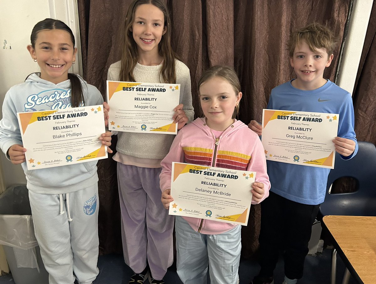 Miss Hood tweet media