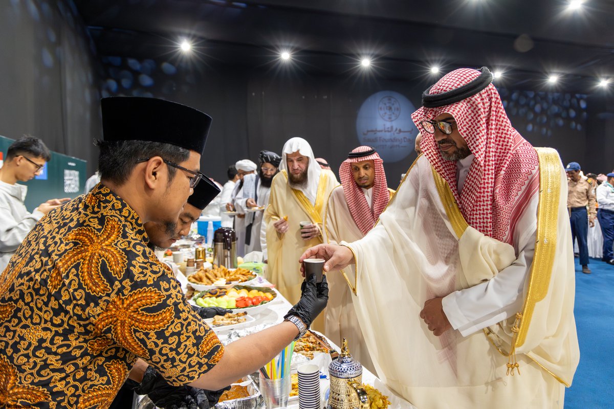 iu_edu's tweet photo. #إفطار_حول_العالم | #يوم_التأسيس 
#الجامعة_الإسلامية https://t.co/Bh48GLl0OD