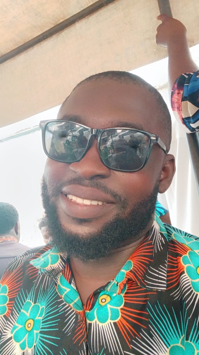 Tomisin923's tweet photo. Happy Sunday guys😍😊🔥 https://t.co/BvruN4zz7L