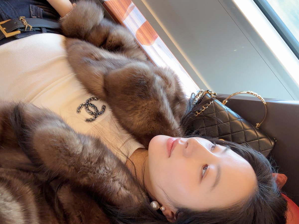 罗兰姐姐 tweet media