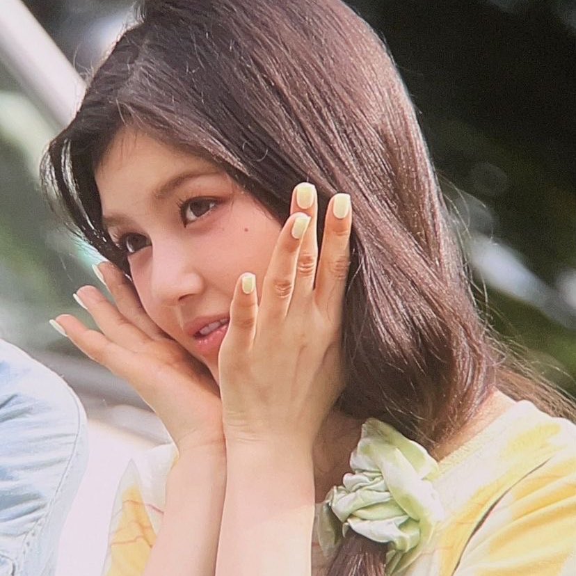 .𖥔 ݁ tweet media