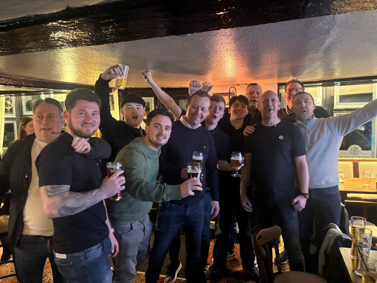 SamSherren tweet media