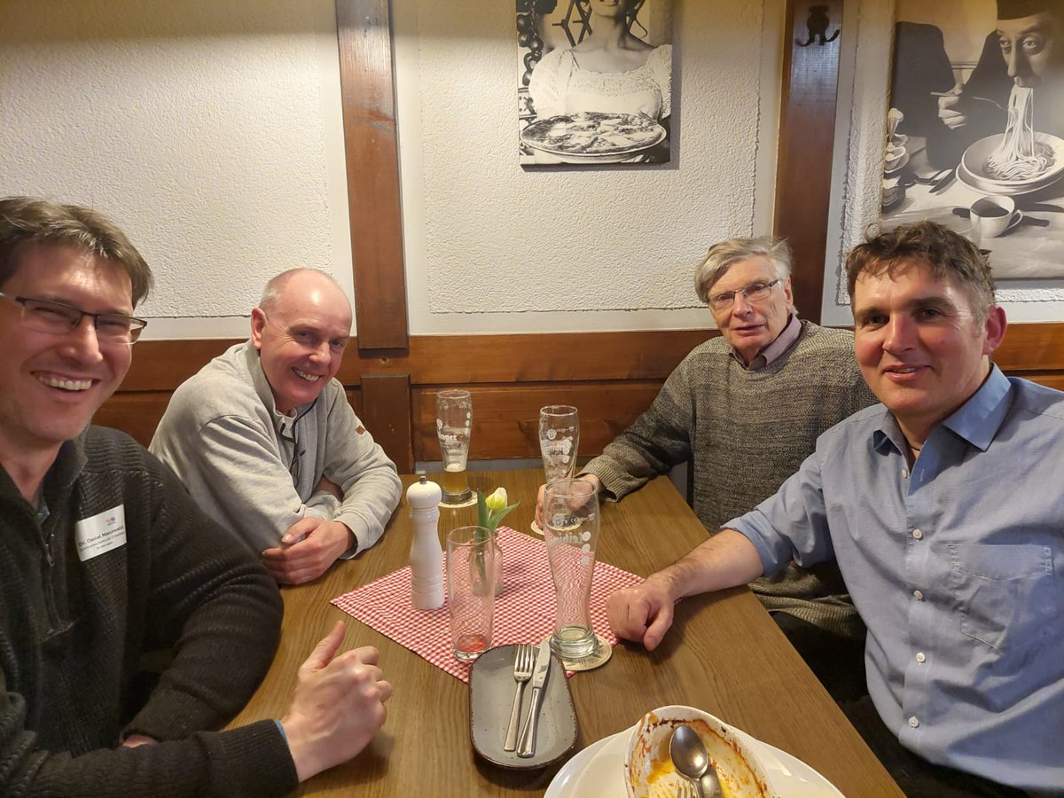 Nacherntephysi1's tweet photo. Valuable discussions, new impulses and inspiring perspectives on postharvest research and fruit quality.
Exchanges like this strengthen collaboration and drive innovation in horticultural science. 🍏
#Horticulture #AgriculturalResearch #InnovationInAgriculture #ScienceNetworking https://t.co/Wz5DeIOo78