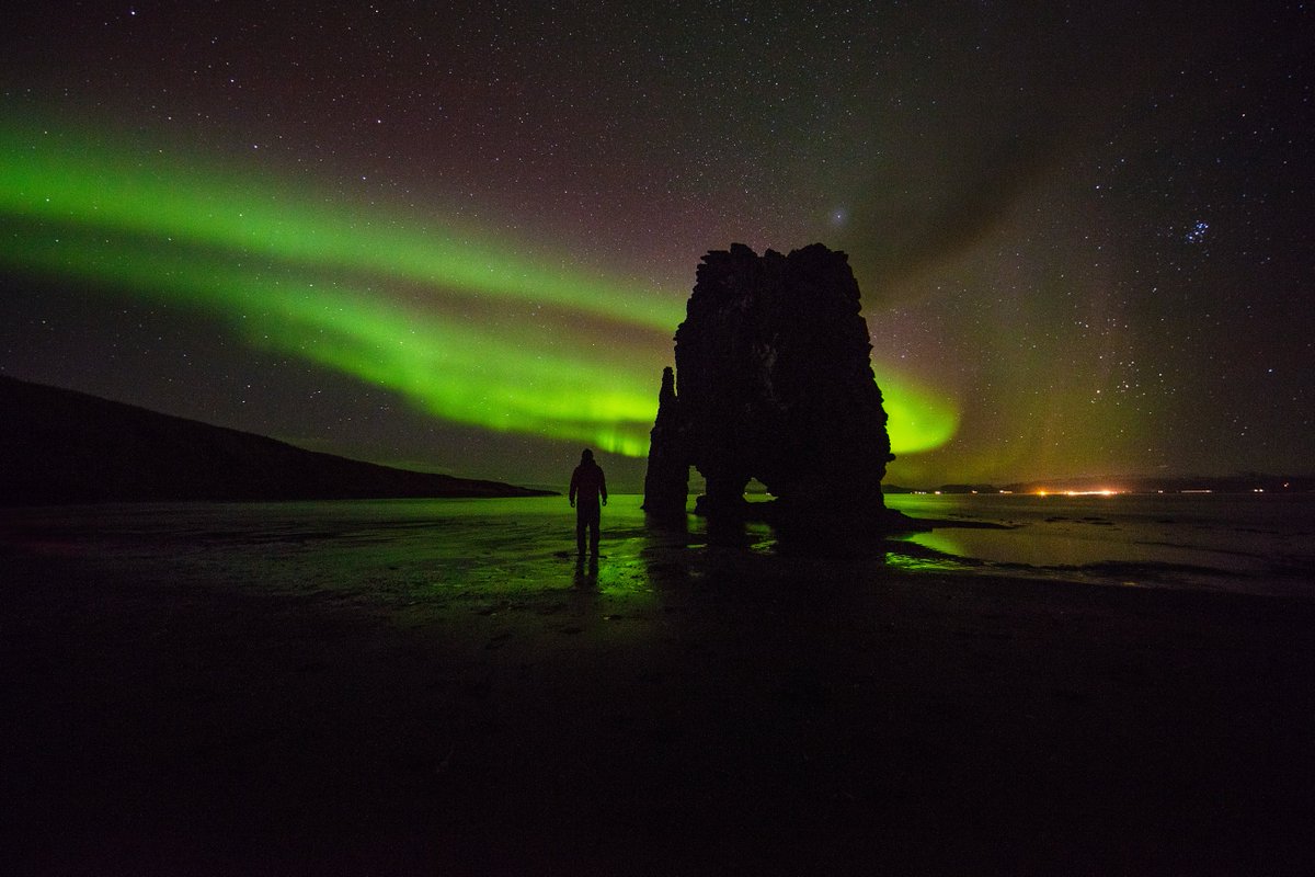 guidetoiceland's tweet photo. Northern Lights forecast for Feb 23, Sunday night magic! 🌌✨

KP 3 aurora activity is moderate tonight, but cloud cover is widespread across much of the country. The best chances for clearer skies look to be in parts of the west and southwest, with some breaks also developing inland later in the evening.

#iceland