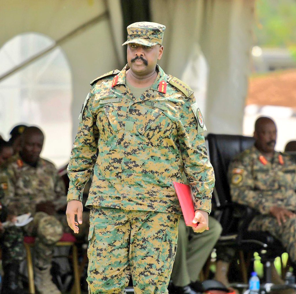 Muhoozi Kainerugaba Parody tweet media