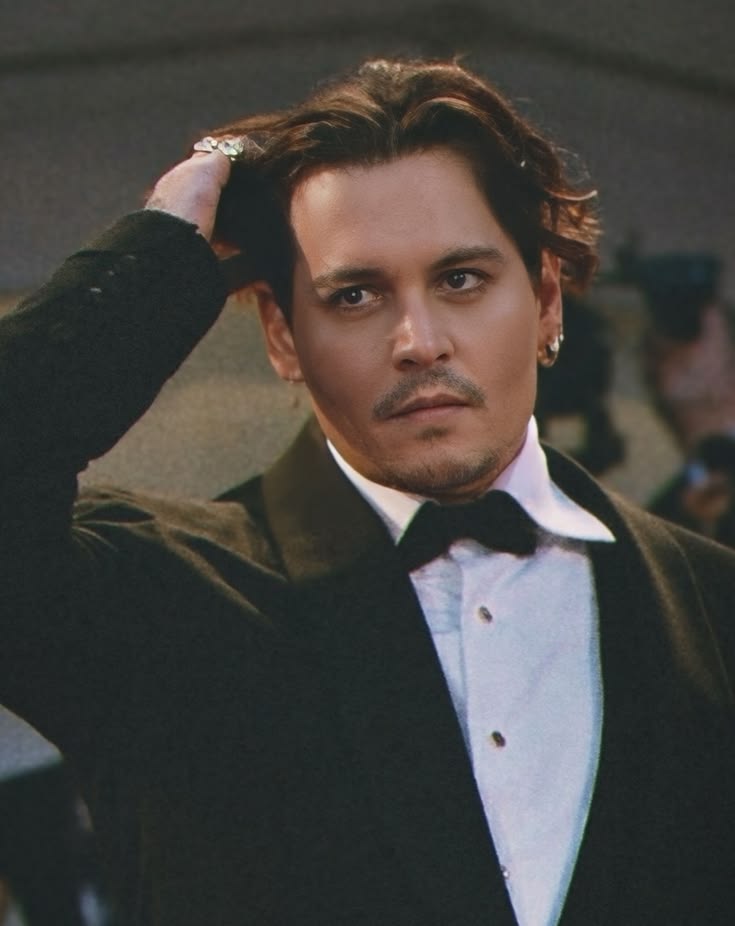 Johnny Depp Love tweet media